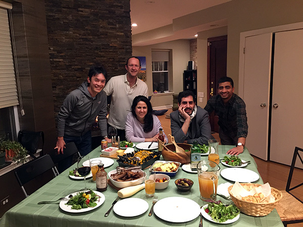 ラボのホームパーティにて